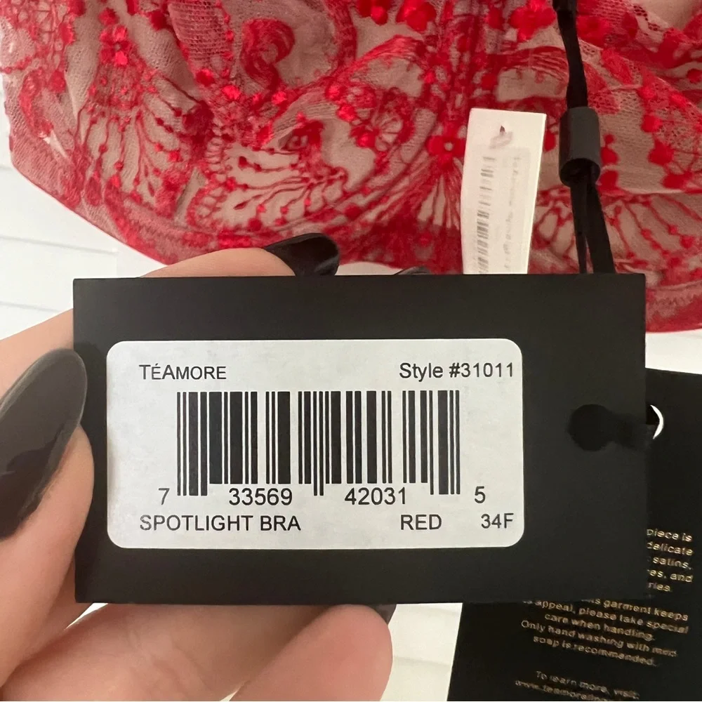 TeaAmore Lingerie Spotlight Bra‎ Red